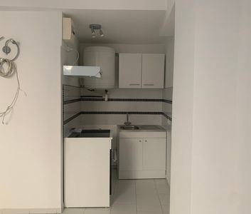 Location Appartement 2 pièces 28m² PUGET VILLE 83390 - Photo 2