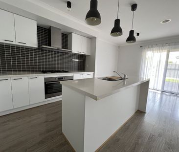 Modern, Low-Maintenance Home in a Prime Family Location! - Photo 5