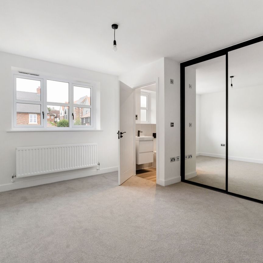 Venn Close, CM6, Dunmow - Photo 1