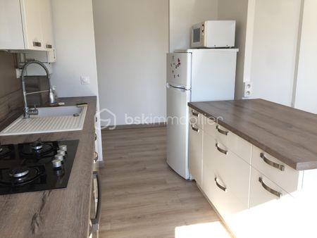 Appartement de 69,89 m² à Saint-Pierre-Du-Perray - Photo 4
