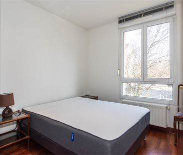 Location Appartement 63m² - Photo 3