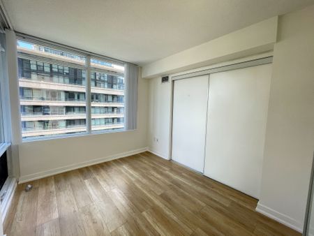 For Lease - 25 Telegram Mews Unit# 609, Toronto, Ontario - Photo 3