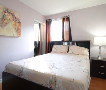 For Lease - 114 Skegby Road, Brampton, Ontario - Photo 3