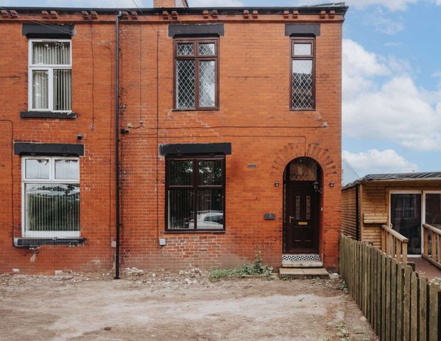 Firs Avenue Room 5 - Photo 1