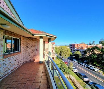 SECURITY AND SPACIOUS TWO BEDROOM UNIT - UPGRADED - Photo 3