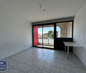 Location Appartement 1 pièce 20m² NARBONNE 11100 - Photo 2