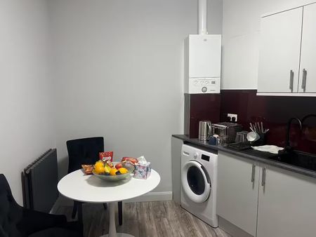 2 Bed Flat, Summerstown, SW17 - Photo 5