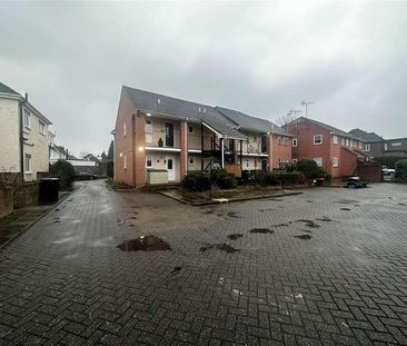 Hook Green Court, New Road, Meopham, Gravesend, DA13 - Photo 3