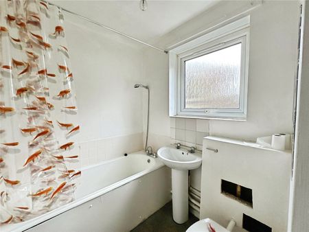 1 bedroom apartment to rent Bathford Close, Eastbourne, East Sussex, BN23 - Photo 3