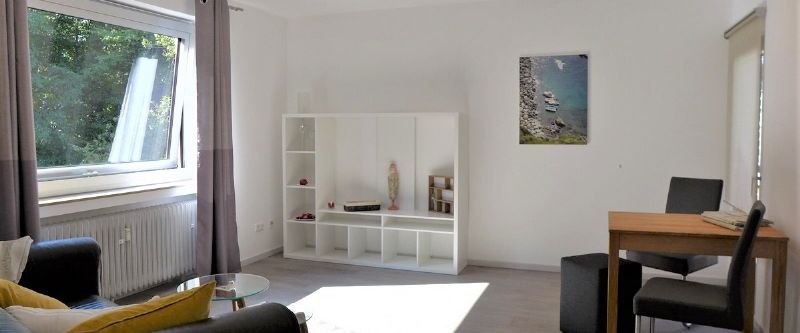 Aachen-Süd/Burtscheid: Modern möbl. 2 Zi-Whng. m. Balkon in guter Lage - Photo 1