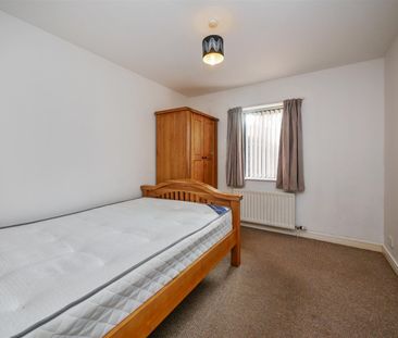 Apt 1 Carolan Place 45 Rossmore Drive, Ormeau Road, - Photo 6
