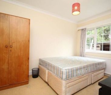 6 bedroom Detached house to rent - Photo 6