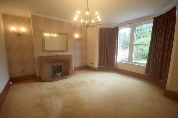 4 bedroom semi-detached house to rent - Photo 1