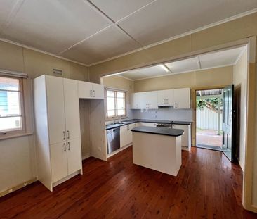 A lovely cottage with charm. - Photo 4