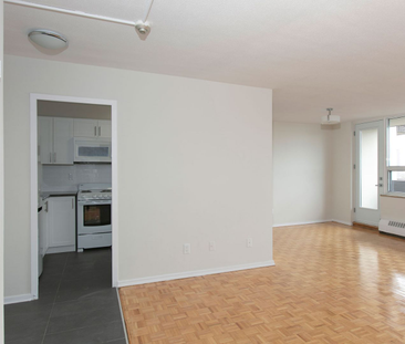 For Lease - 6200 Bathurst Street Unit# 1112, Toronto, Ontario - Photo 2