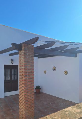 Cortijo For Long Term Rental in Frigiliana - Photo 4