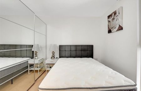 1 Bed Flat, Renaissance, SE13 - Photo 4