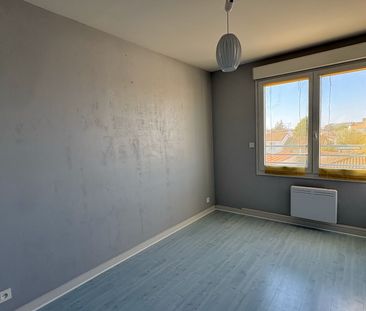Location Appartement 5 pièces 101m² NIORT 79000 - Photo 6