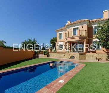 Alquiler de casa o chalet independiente en Cerrado de Calderón - Ha... - Photo 2