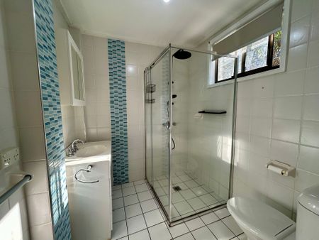 THE ULTIMATE FAMILY HOME SET UP - Photo 3