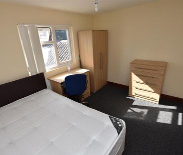 7 bedroom house to rent - Photo 3