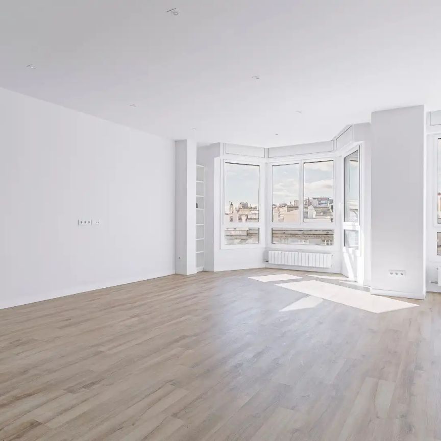 Piso de alquiler en Balmes, Sant Gervasi i la Bonanova - Photo 1