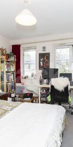 Spacious two bed located within minutes to Marylebone Tube & Regents Park - Photo 3