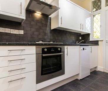 3 Bed Maisonette, Astrop Terrace, W6 - Photo 5