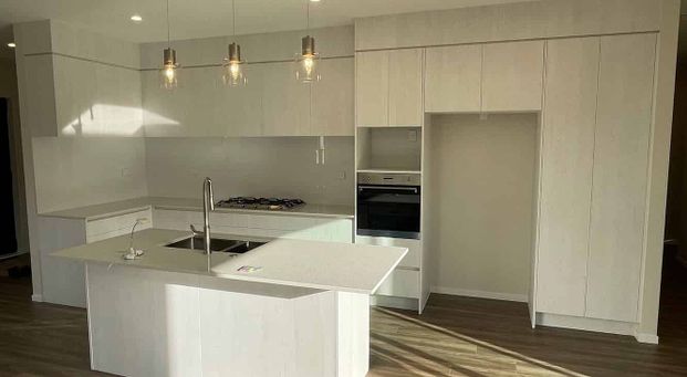 Perfect 4 bed familiy home - Photo 1