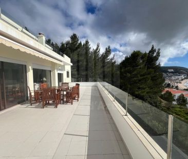 4 room luxury Apartment for rent in Sesimbra, Portugal - Photo 4