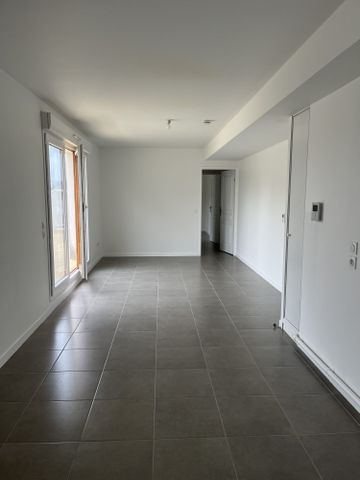 Location Appartement 2 pièces 50m² PESSAC 33600 - Photo 5