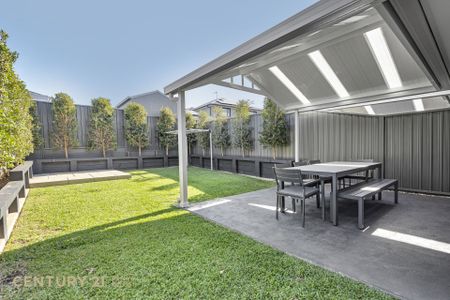 Show Home Quality - Photo 2