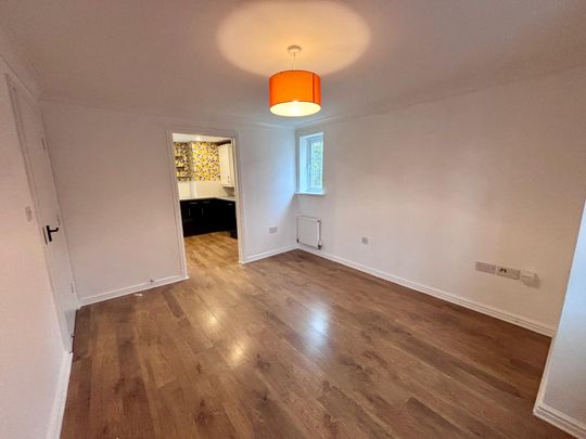 Two Bedroom Ground Floor Flat - Photo 1