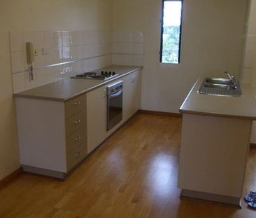 18/17 Sunset Drive, Coconut Grove - Photo 1
