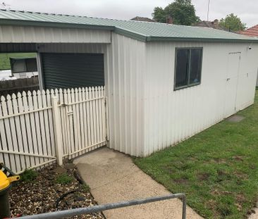 Neat 2 Bedroom property. - Photo 2