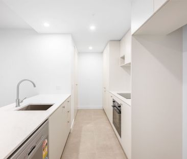 815/220 Melrose Drive, Phillip - Photo 4