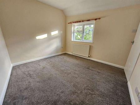 Barnstaple Street, South Molton, EX36 - Photo 5