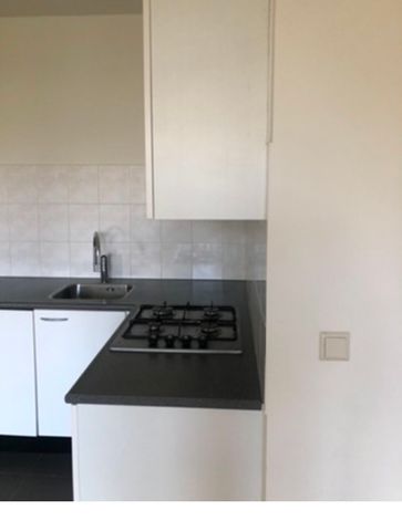 Te huur: ruim appartement met luxe keuken in het centrum van Zeist - Foto 3