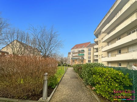 Poissy dans résidence calme et verdoyante F3 de 72 m², - Photo 2
