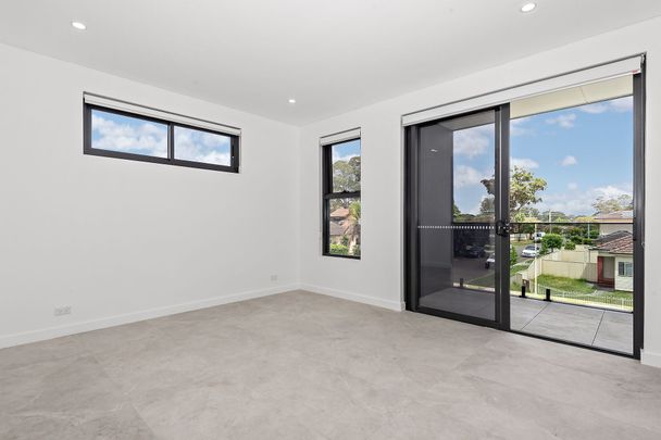 1 First Avenue, Toongabbie. - Photo 1