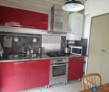 Location Appartement 3 pièces 75m² TOULON 83200 - Photo 3