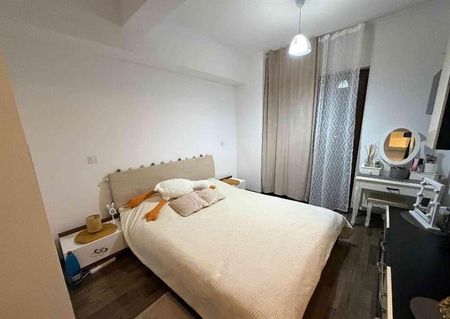 Apartament 2 camere, decomandat, zona Tudor Vladimirescu - Fotografie 2
