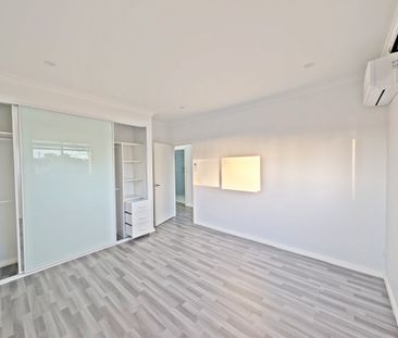 Spacious 6-Bedroom Family Home Now Available To Rent - Photo 4