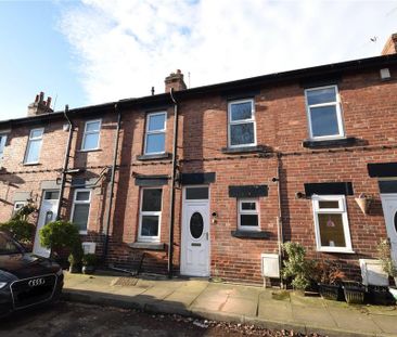2 bedroom terraced house to rent - Photo 4