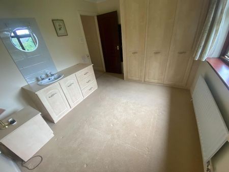 4 bedroom bungalow to rent - Photo 4