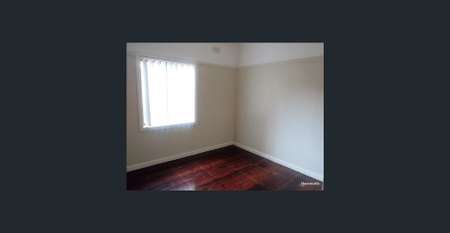 Charming Three-Bedroom Home in a Prime Location!!! - Photo 5