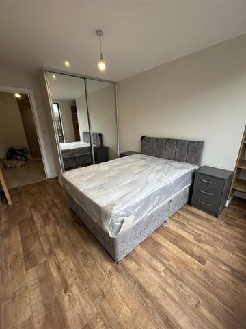 52 Stranmillis Road, Belfast, BT9 5AD - Photo 4