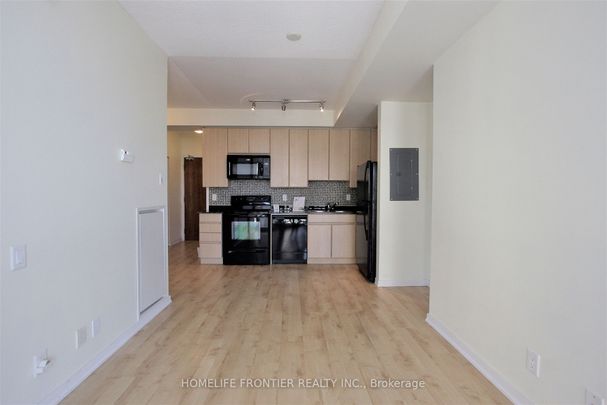For Lease - 30 Canterbury Place Unit# 703, Toronto, Ontario - Photo 1