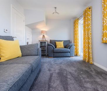 2 bedroom House To Let - Photo 1