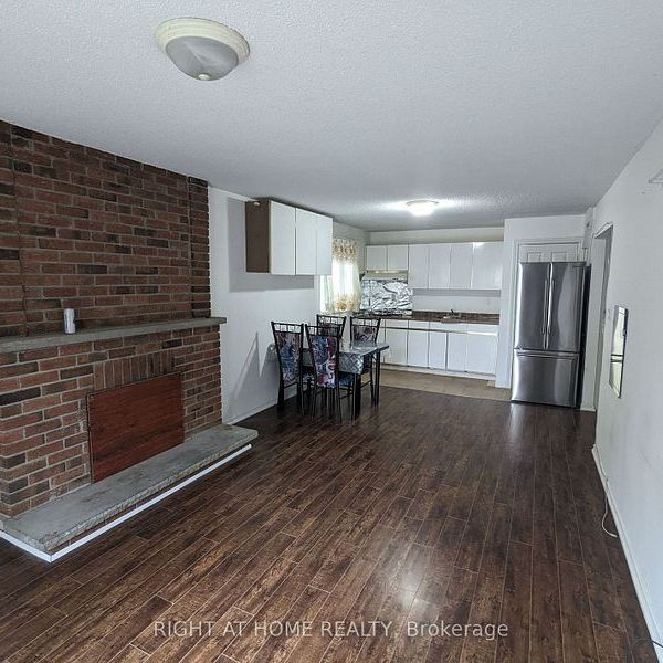 For Lease - 877 Thistle Down Circle Unit# Lower, Mississauga, Ontario - Photo 1